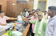 सिरोंचा तालुक्यात धान खरेदीची मर्यादा वाढविण्याची मागणी...! प्रति एकर किमान २० क्विंटल धान खरेदी करण्याची मागणी; जिल्हाधिकाऱ्यांना निवेदन, तालुका कृषी अधिकाऱ्यांनाही निवेदन..!